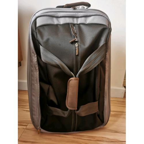 Antler rucksack/pull along suitcase