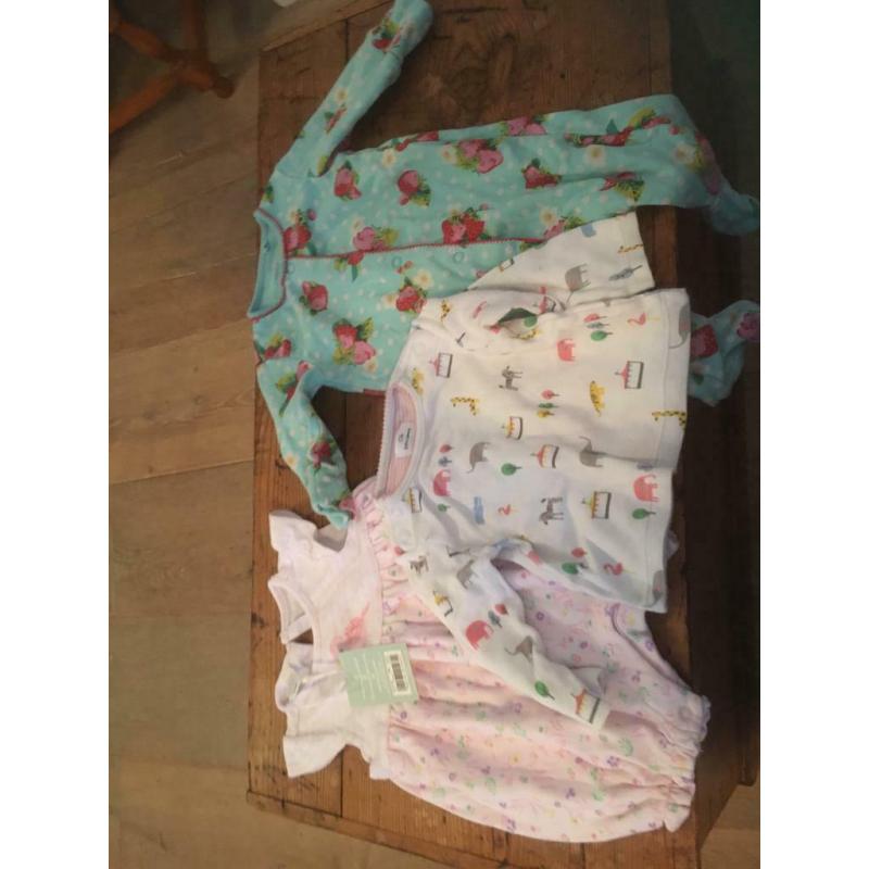Baby girl?s clothes 0-3 months