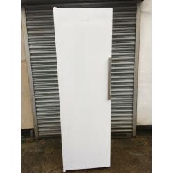 FROST FREE HOTPOINT UPRIGHT FREEZER IN GOOD EXCELLENT CONDITION.