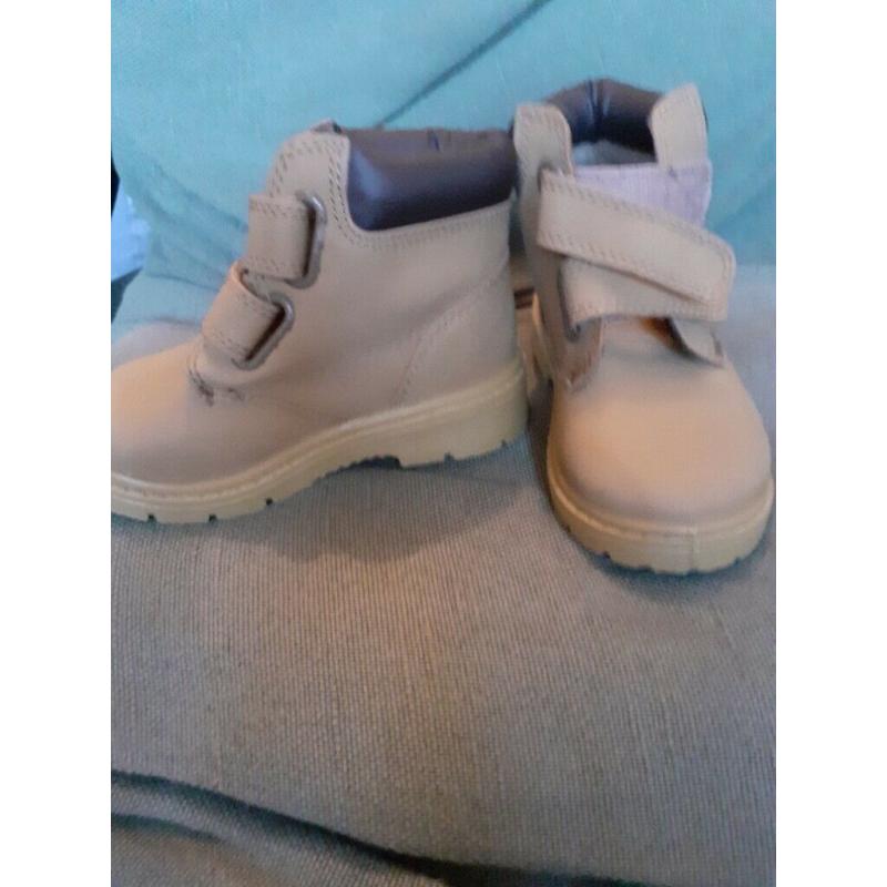 For sale boys beige boots size 6