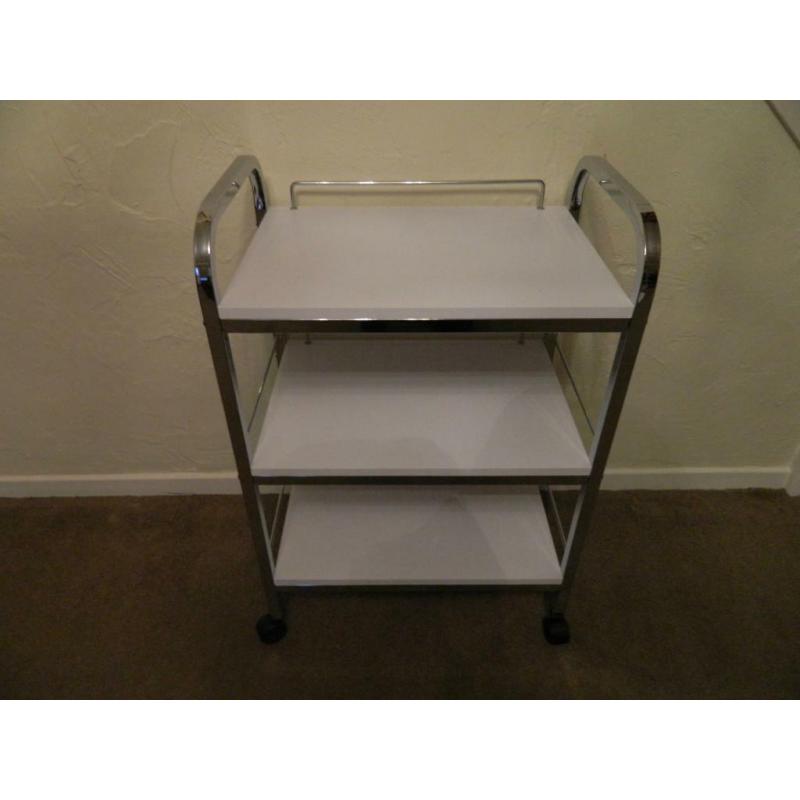 Beauty therapy trolley (three tier)