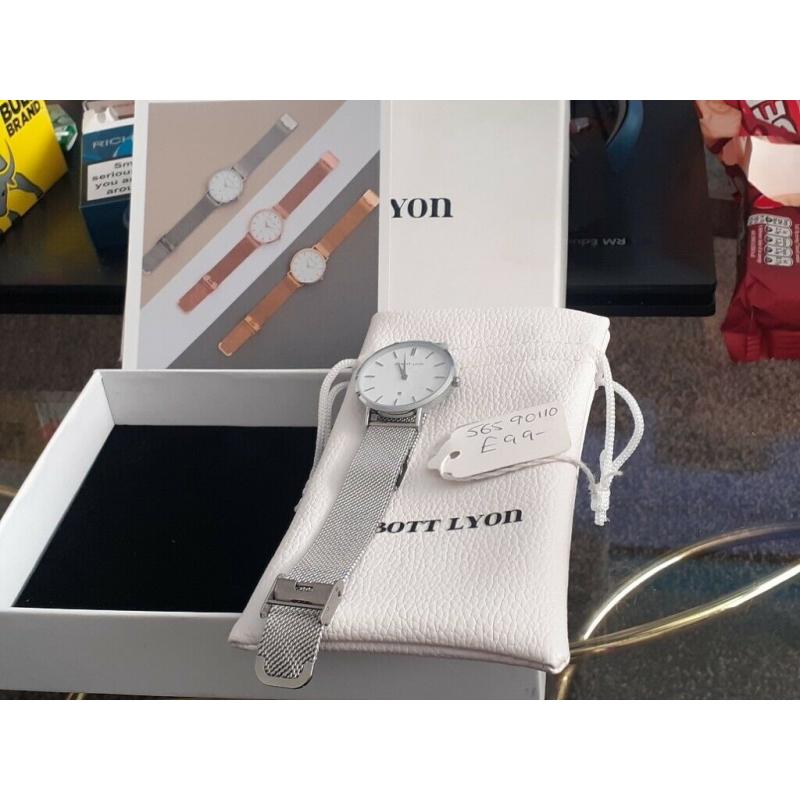 Brand new unwanted gift watch with box