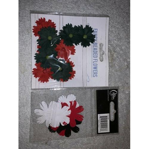Card Making Red Black and White Flowers IP1