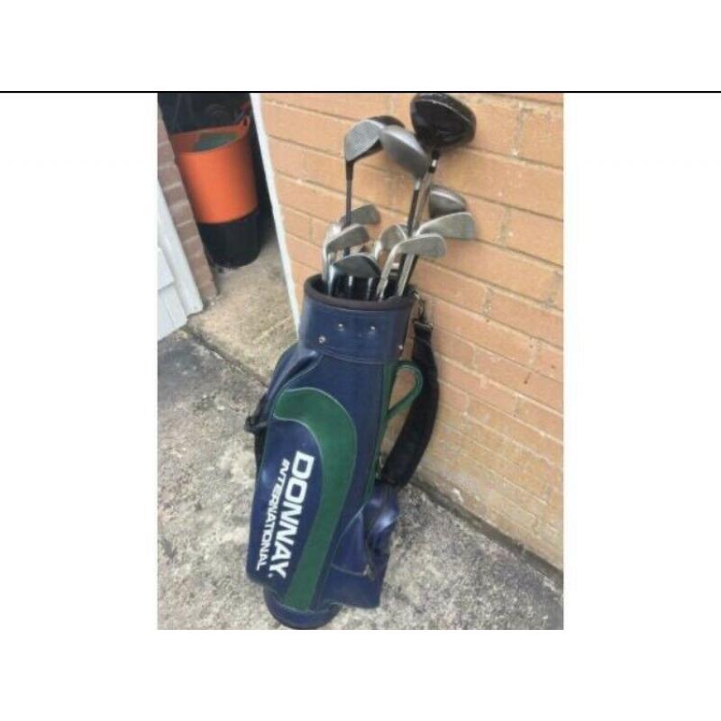 Dunlop Golf Club Set with Bag