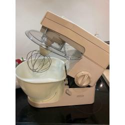 Kenwood Mixer with blender attachment
